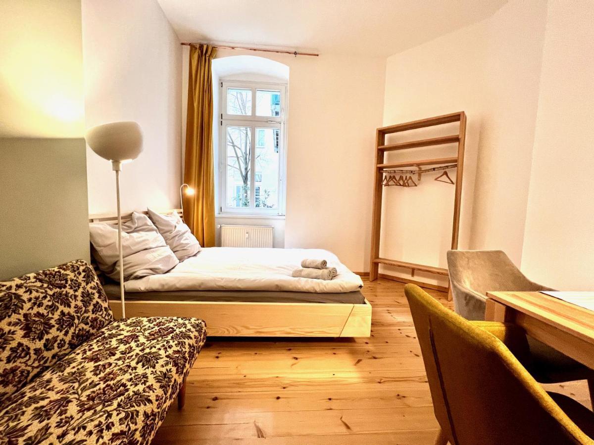 Gemuetliche 2-Zimmer-Wohnung Zentral Friedrichshain Berlin Exterior foto