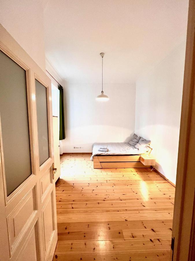 Gemuetliche 2-Zimmer-Wohnung Zentral Friedrichshain Berlin Exterior foto