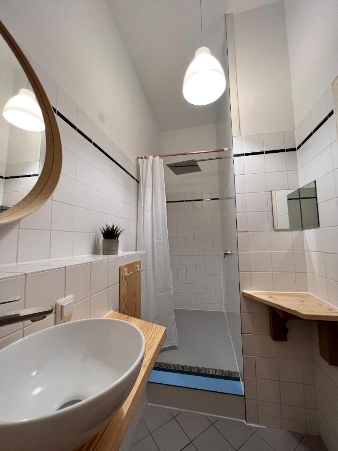 Gemuetliche 2-Zimmer-Wohnung Zentral Friedrichshain Berlin Exterior foto